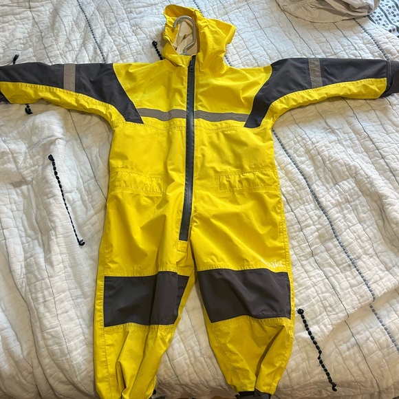 OAKI 2T rain suit BOY or GIRL 2T - Picture 2 of 5